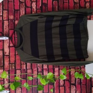 Long sleeve striped shirt